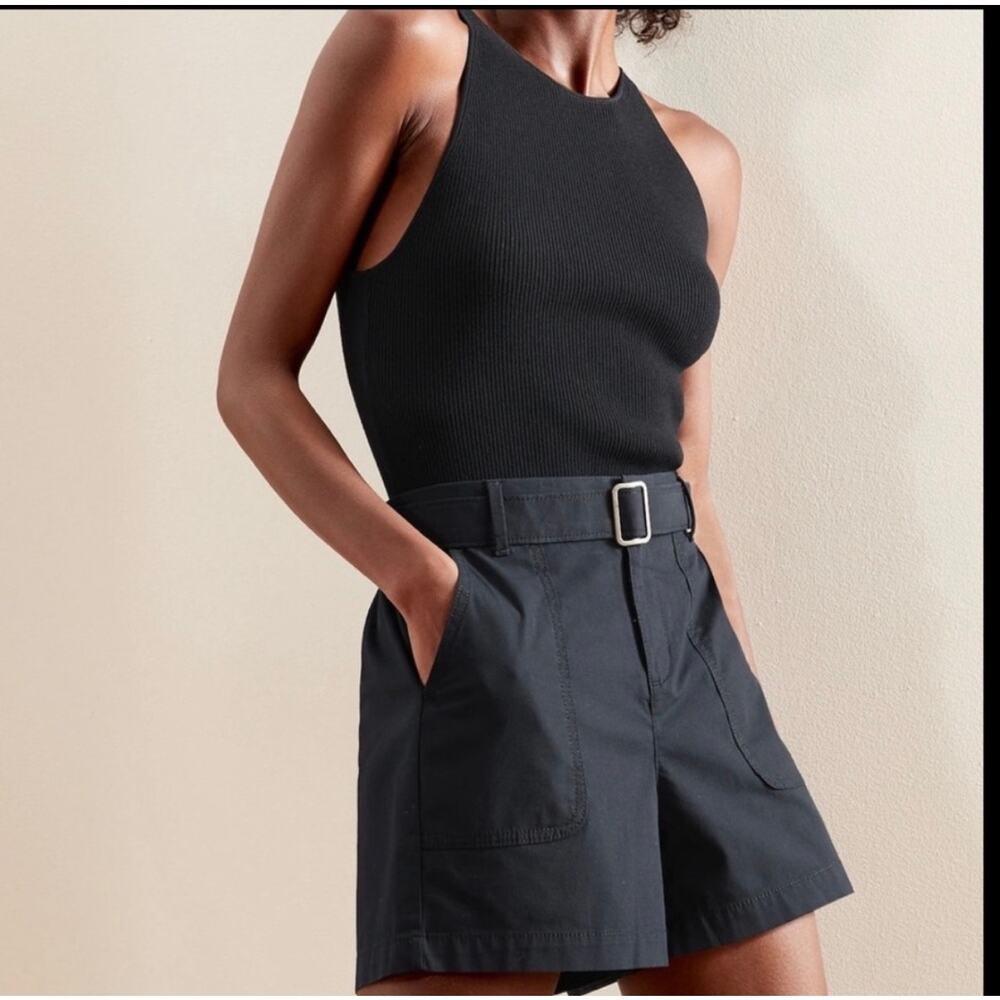 Banana Republic Black Belted Chino Shorts Women's Size 6